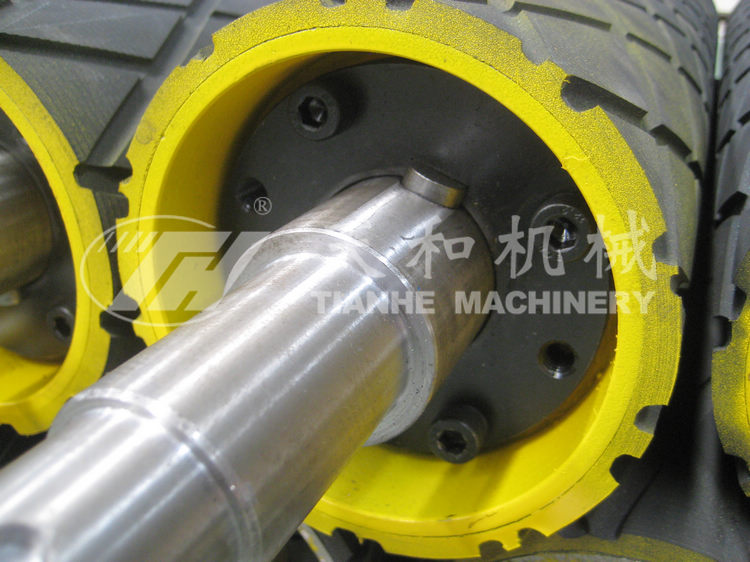 主動(dòng)輥筒（錐套式）（包膠 菱形花紋）--湖州天和機械